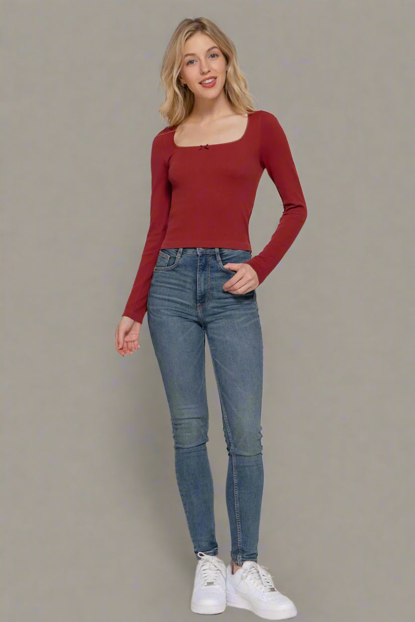 Seamless Bow Top