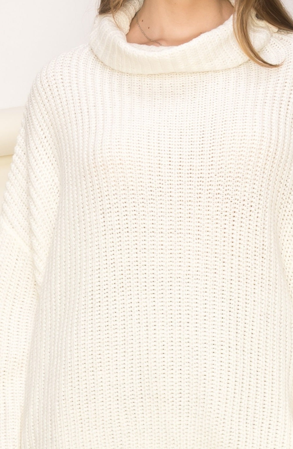 Oversized Turtleneck Knit