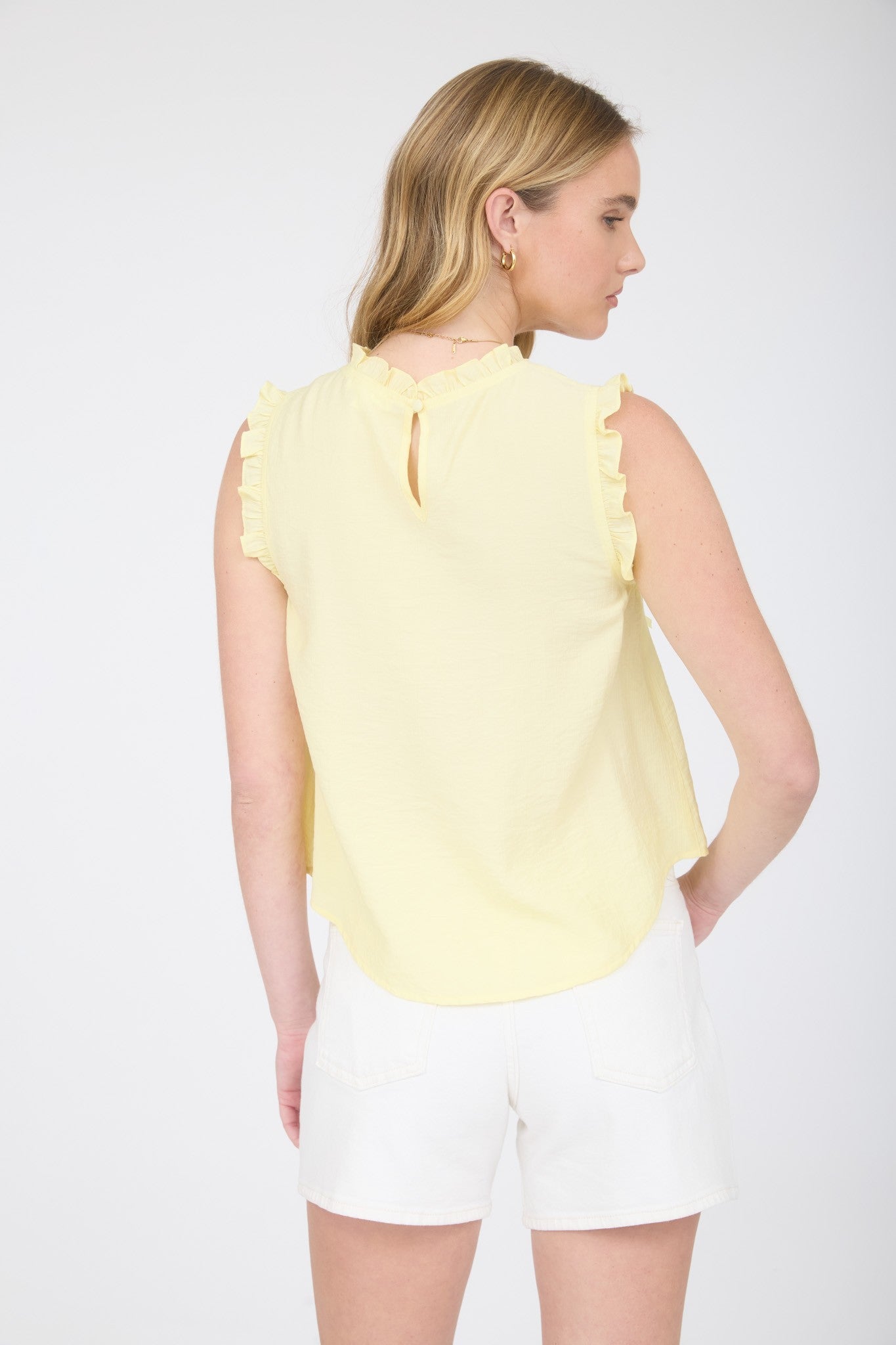Bow Pattern Ruffle Top