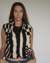Load image into Gallery viewer, Checkered Fleece Vest

