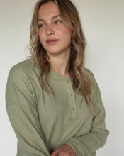Load image into Gallery viewer, Waffle Knit
