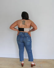 Load image into Gallery viewer, Deville Halter Top
