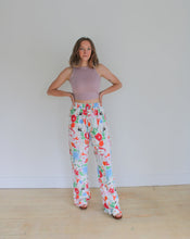 Load image into Gallery viewer, Floral Relaxed Pant

