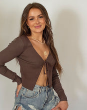 Load image into Gallery viewer, 90&#39;s Front Tie Top
