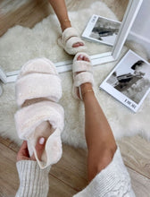 Load image into Gallery viewer, Faux Fur Mule Slippers
